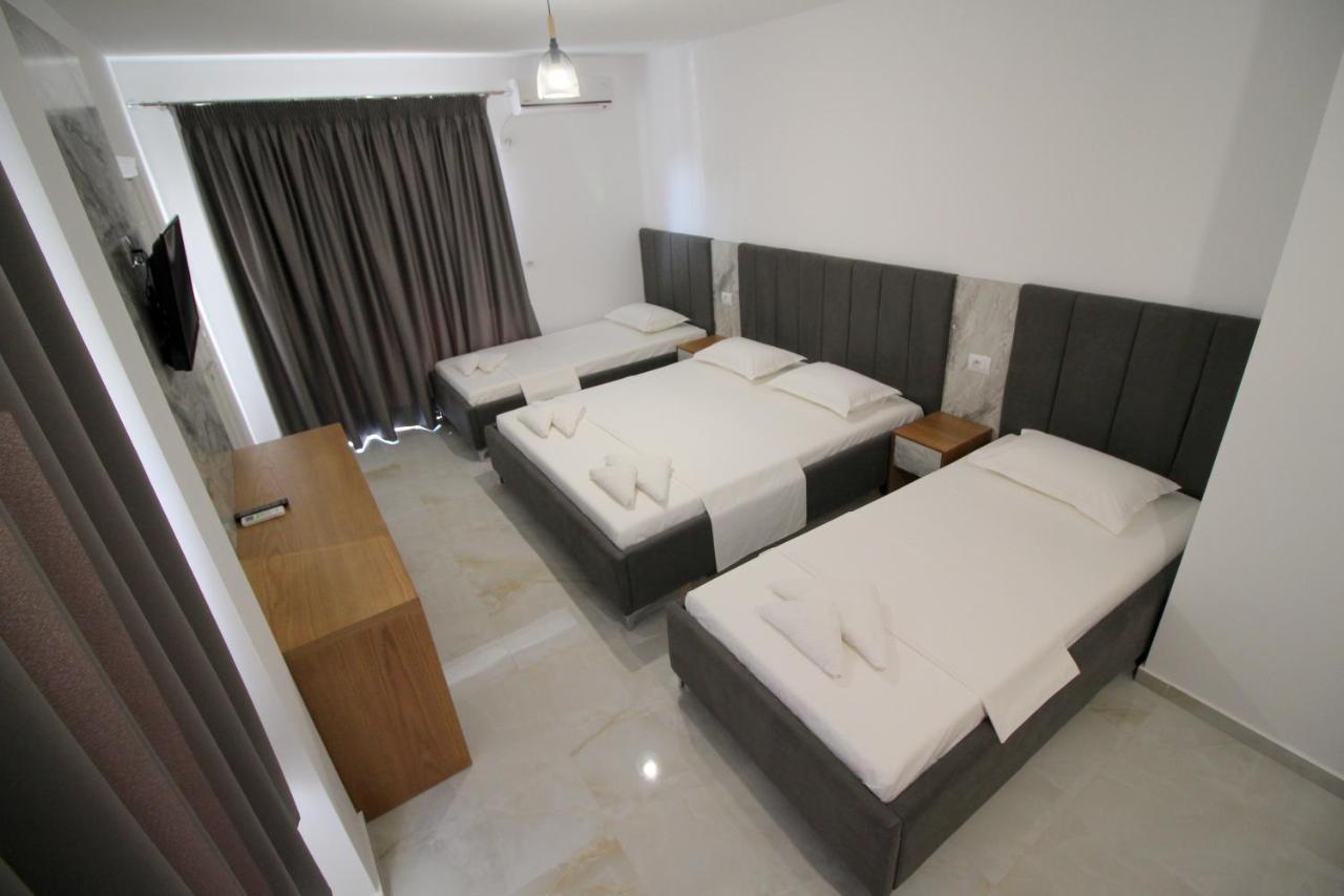 Hotel Four Islands Ksamil Eksteriør billede
