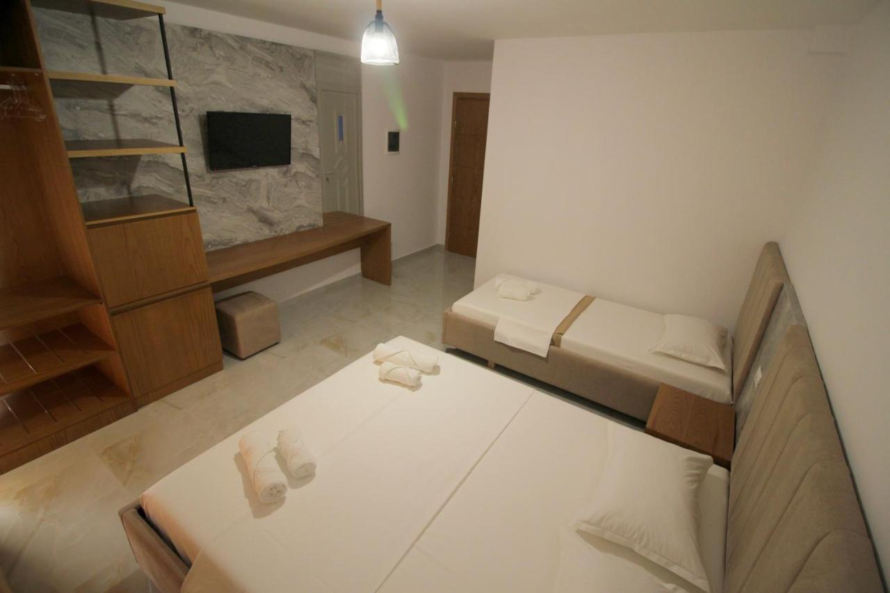 Hotel Four Islands Ksamil Eksteriør billede