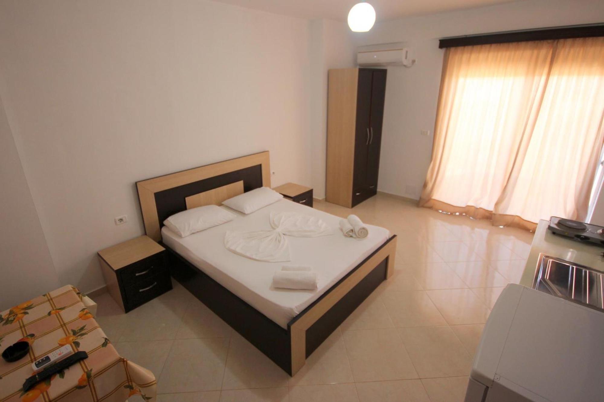 Hotel Four Islands Ksamil Eksteriør billede