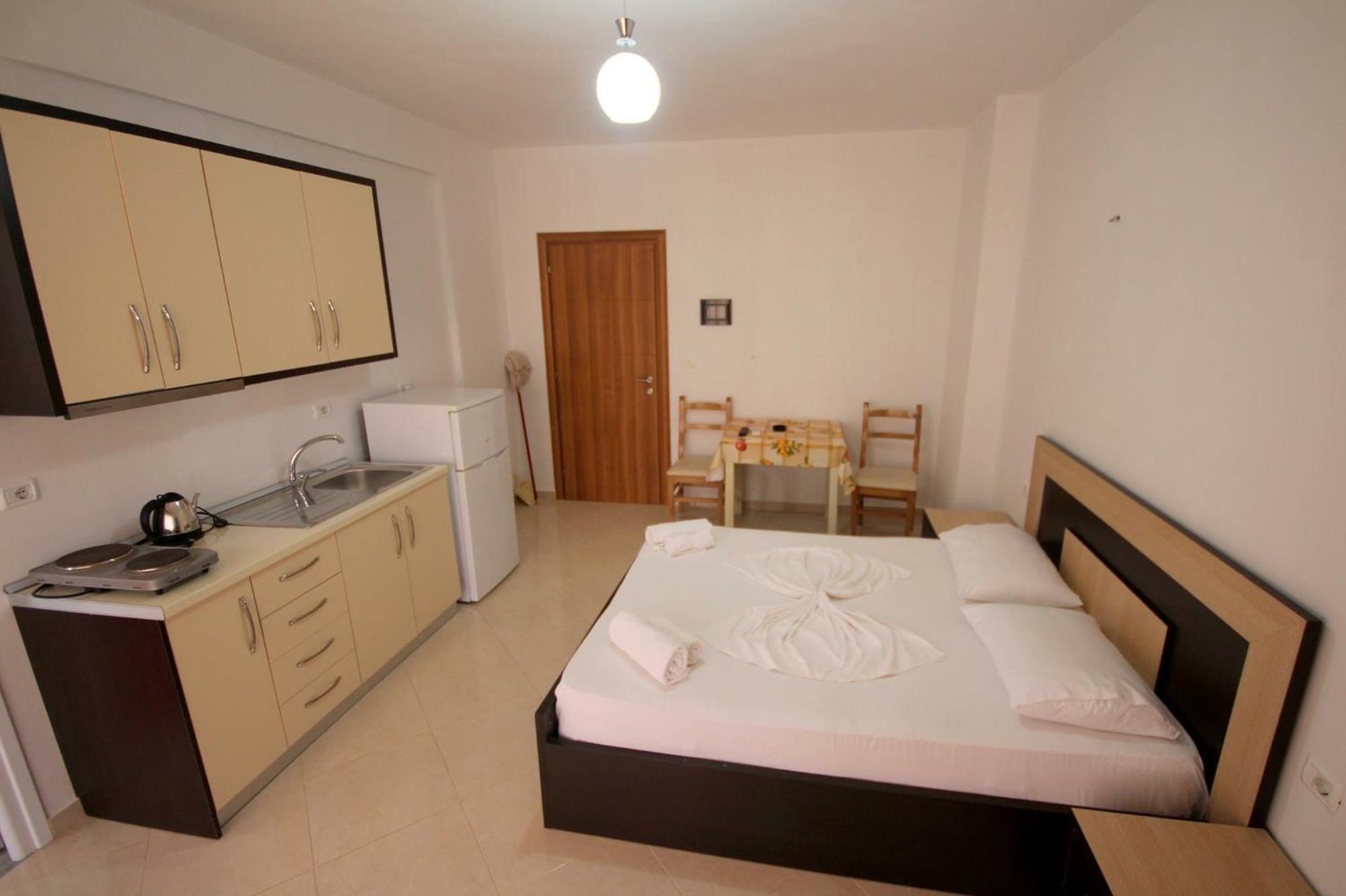 Hotel Four Islands Ksamil Eksteriør billede