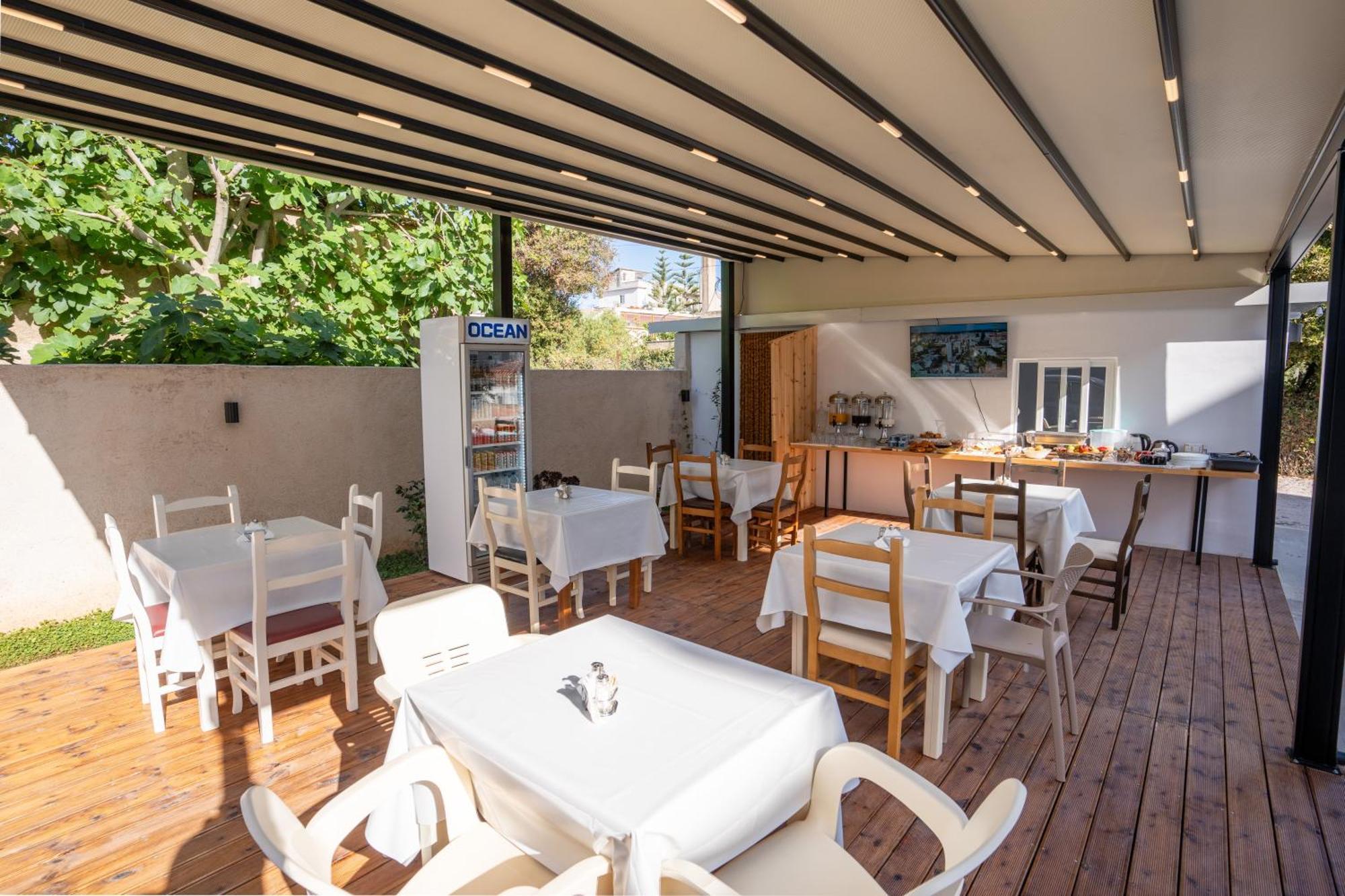 Hotel Four Islands Ksamil Eksteriør billede