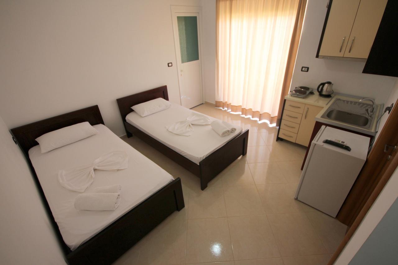 Hotel Four Islands Ksamil Eksteriør billede