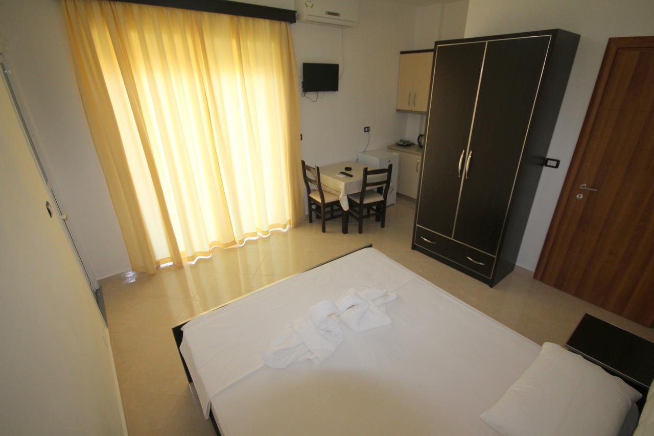 Hotel Four Islands Ksamil Eksteriør billede