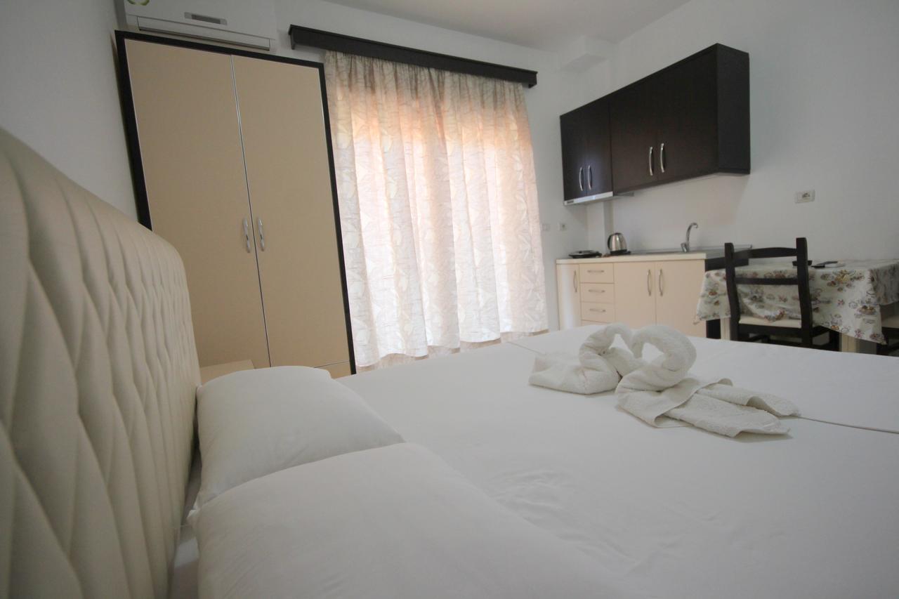 Hotel Four Islands Ksamil Eksteriør billede
